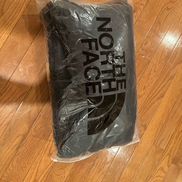 North face Puffer Reflective - Picture 5 of 5